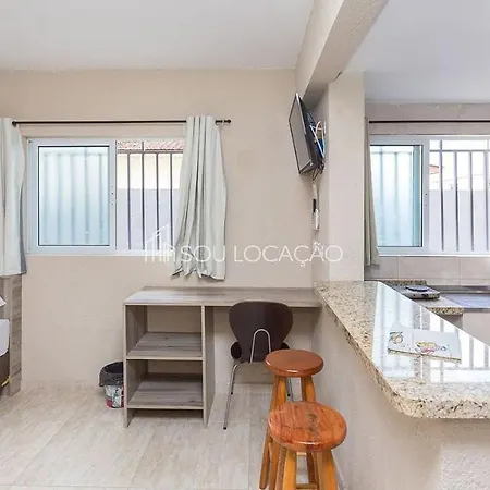Estudios Confortaveis Com Precos Acessiveis Totalmente Mobiliados Curitiba Exterior photo