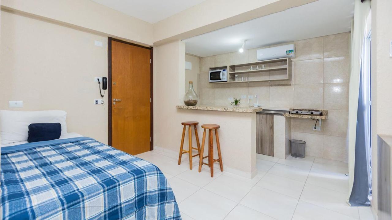 Estudios Confortaveis Com Precos Acessiveis Totalmente Mobiliados Apartment Curitiba